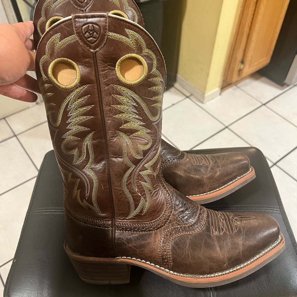 Ariat men’s brown boots